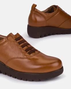 Chaussure Plate ATENAS-035 Marron