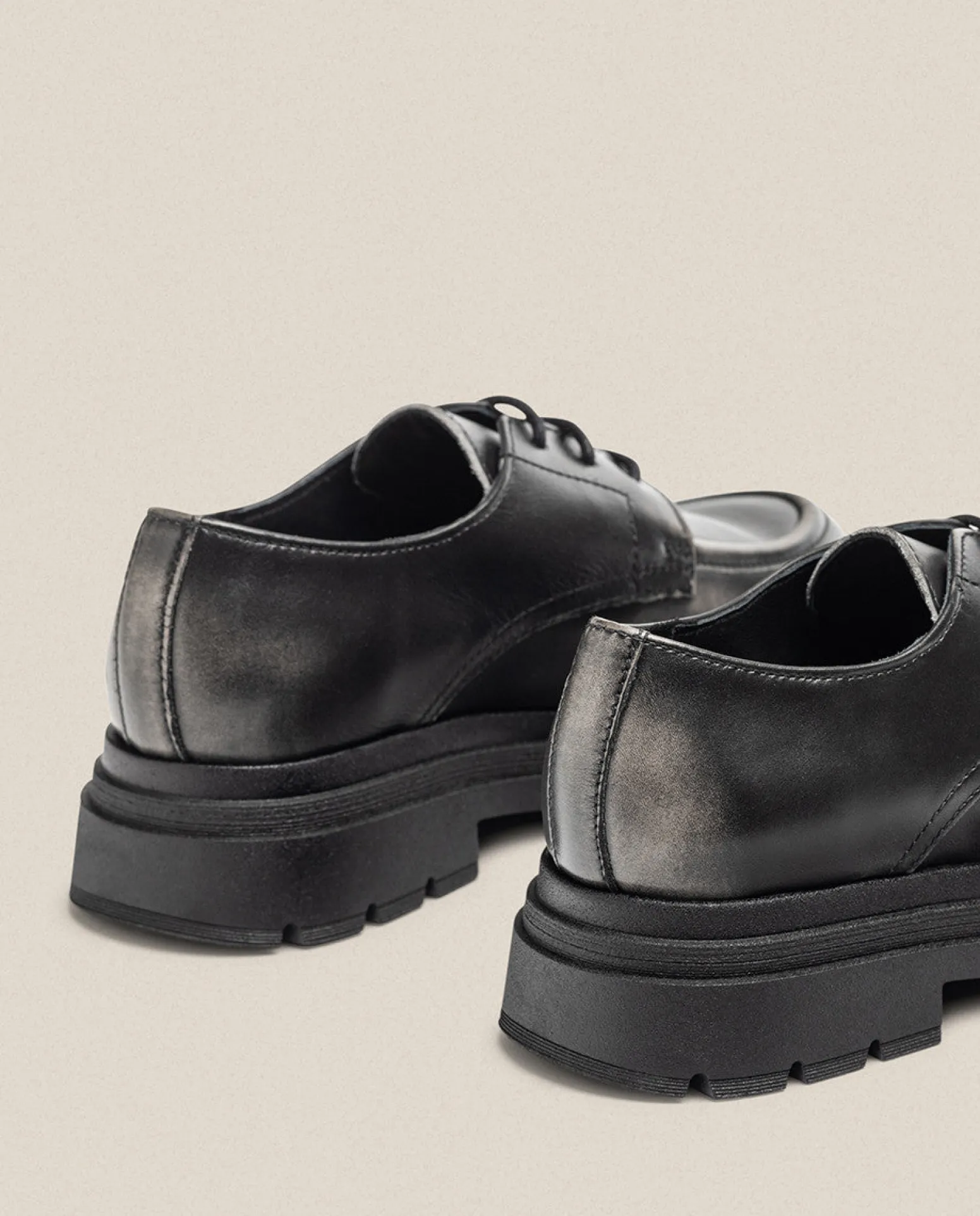 Chaussure Plate CHAM-002 Gris