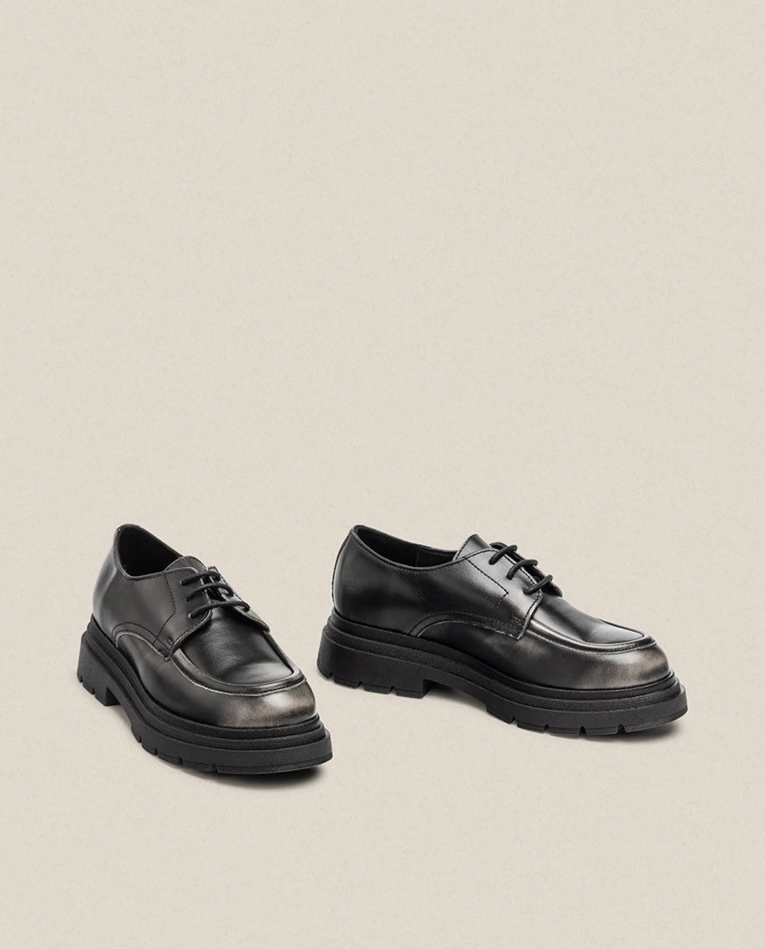 Chaussure Plate CHAM-002 Gris